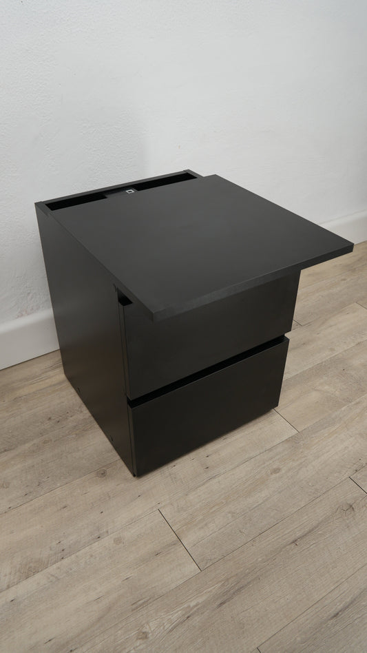 Mobile sicurezza invisibile per proteggere casa — Beetle Wood