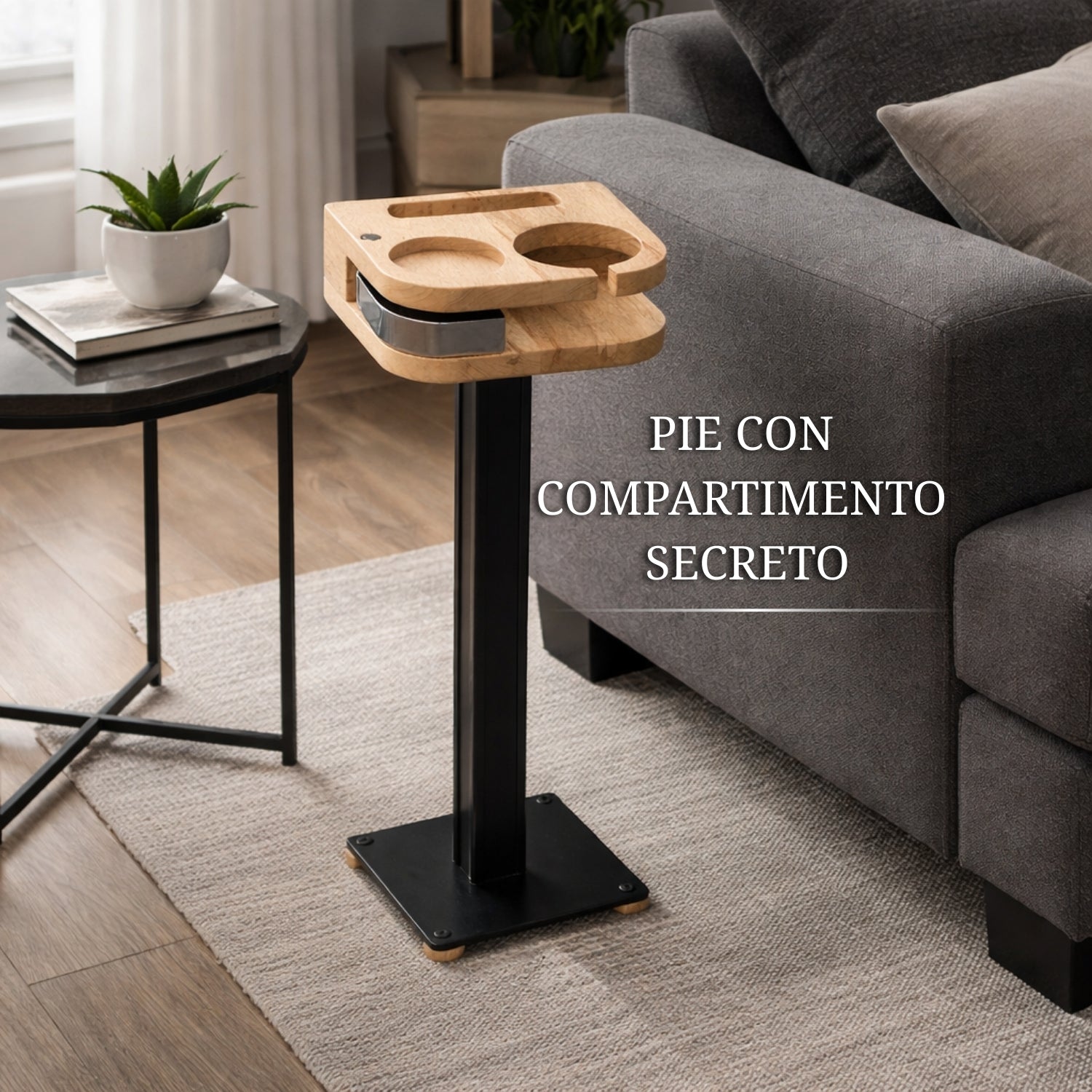 Pie con compartimento secreto integrado y diseño funcional para bebidas y accesorios