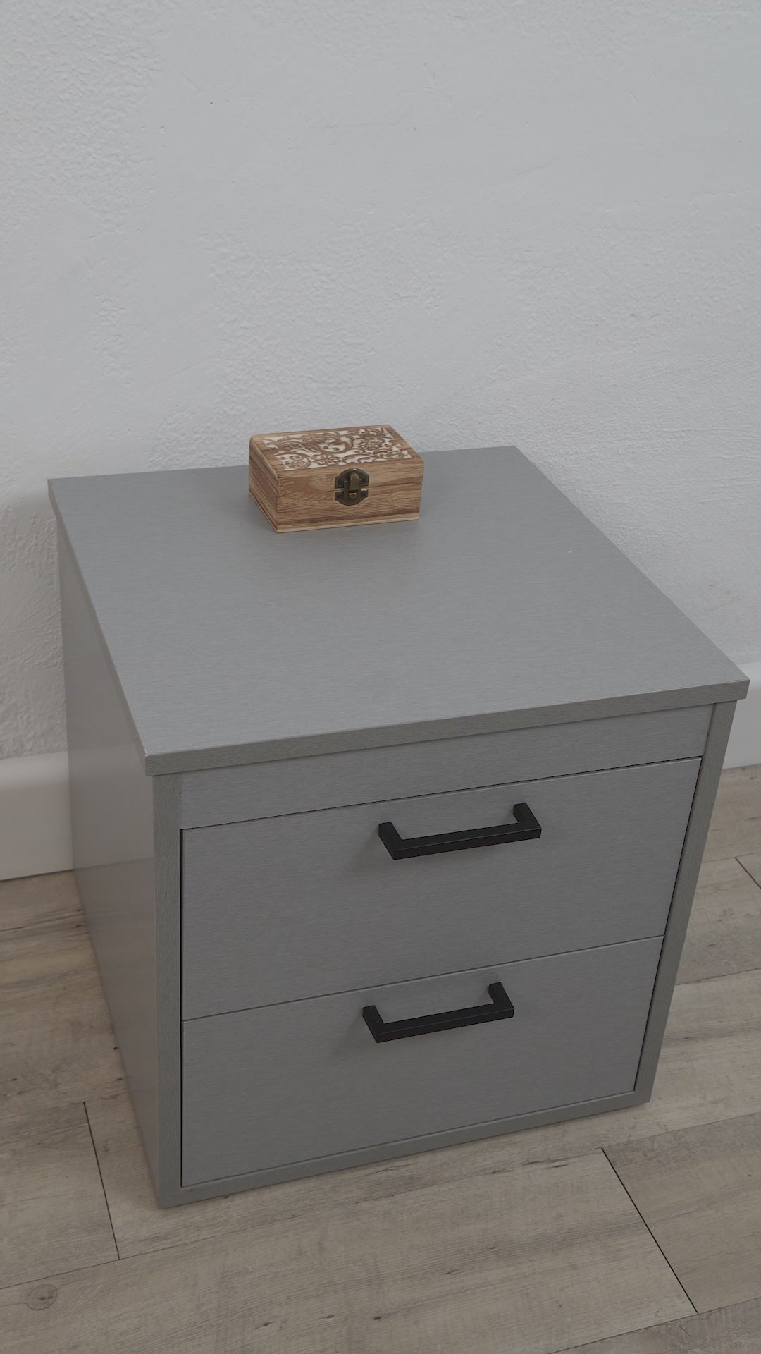 funcionamiento mesita con compartimento secreto y cerradura nfc rfid apertura oculta